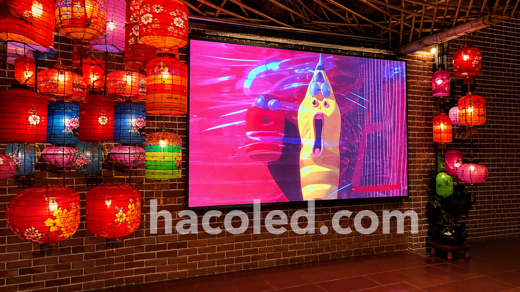 Lắp Đặt Màn Hình LED P2 Trong Nhà Tại Nhà Hàng Rượu Đức Anh