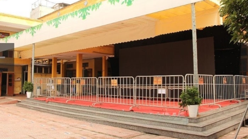 Sự Cố Thương Tâm Tại Trường Tiểu Học Thanh Bình: Rò Rỉ Điện Từ Hệ Thống Màn Mình LED 2 anh su co thuong tam tai truong tieu hoc thanh binh 2