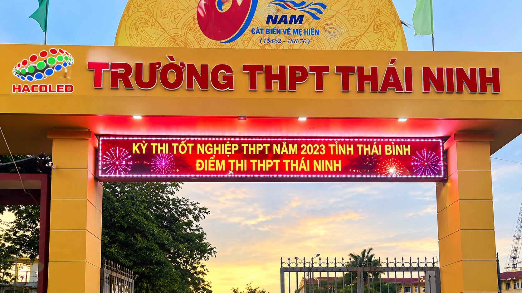 Lắp Đặt Màn Hình LED P10 Ngoài Trời Tại Trường THPT Thái Ninh