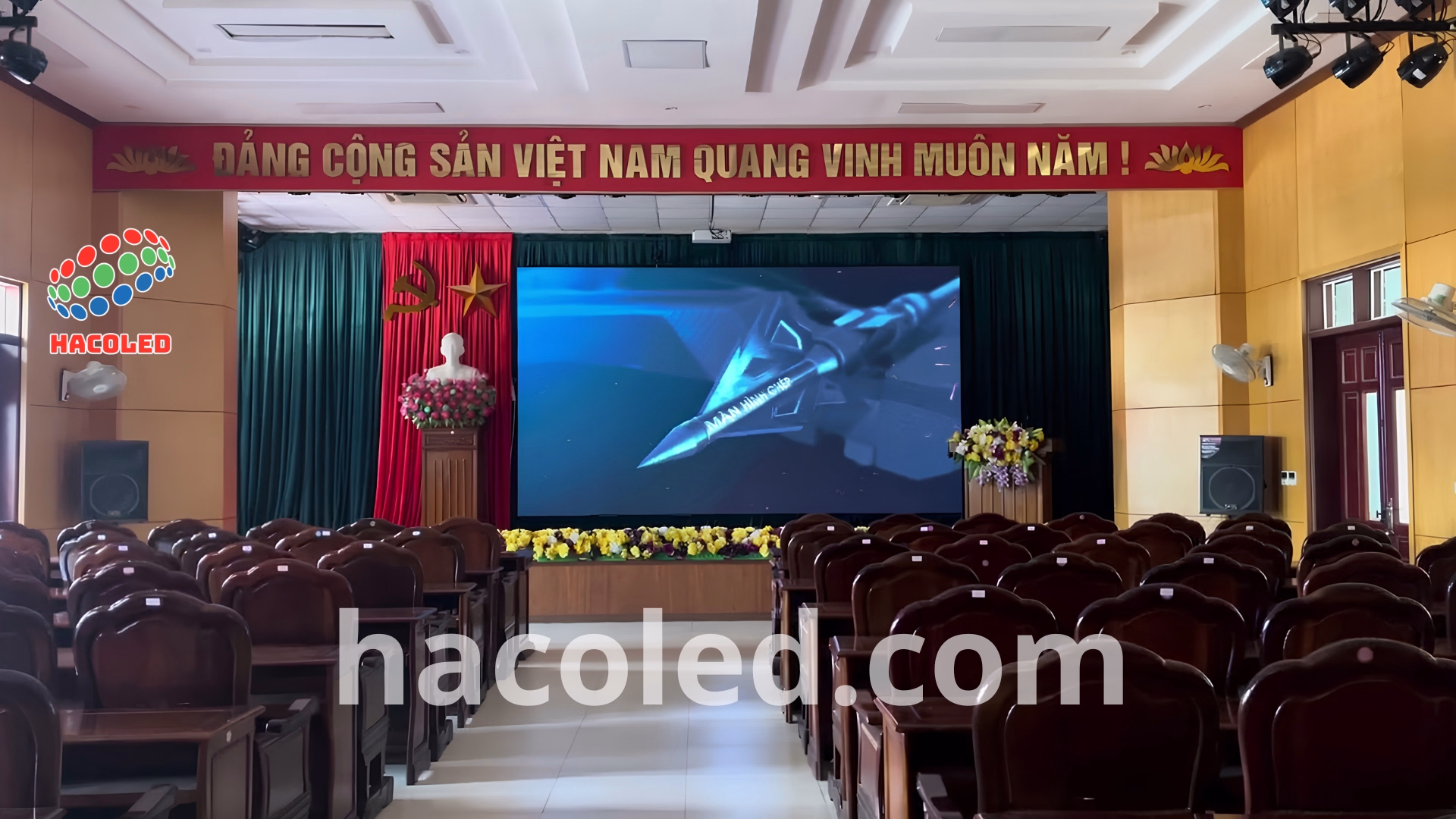 Lắp Đặt Màn Hình LED P2.5 Trong Nhà Tại Tỉnh Đoàn Hòa Bình