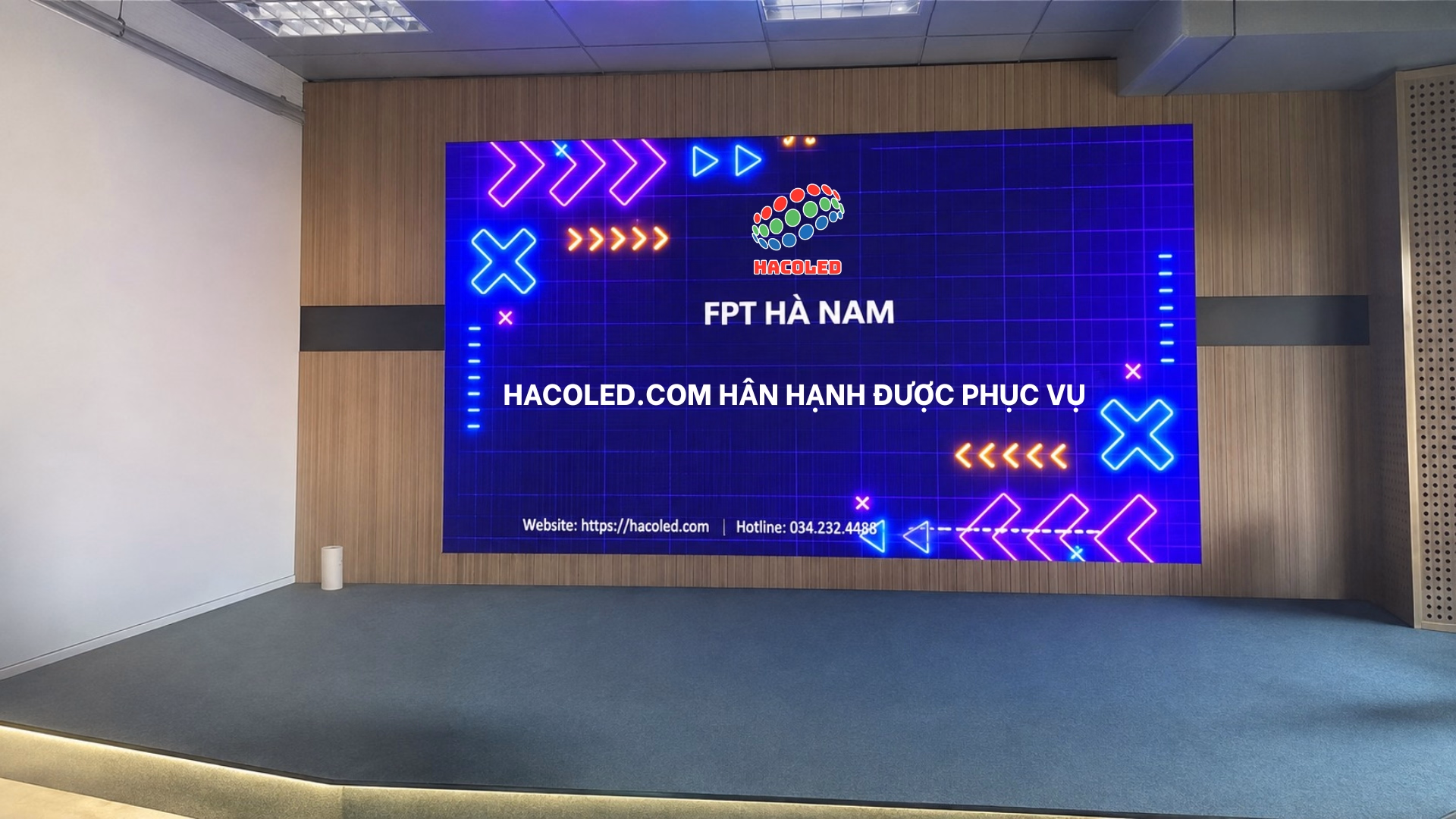 Lắp Đặt Màn Hình LED P3 Trong Nhà Tại FPT Hà Nam