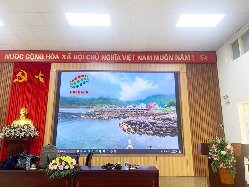Độ tương phản màn hình LED: Bí quyết để hình ảnh sống động và chân thực