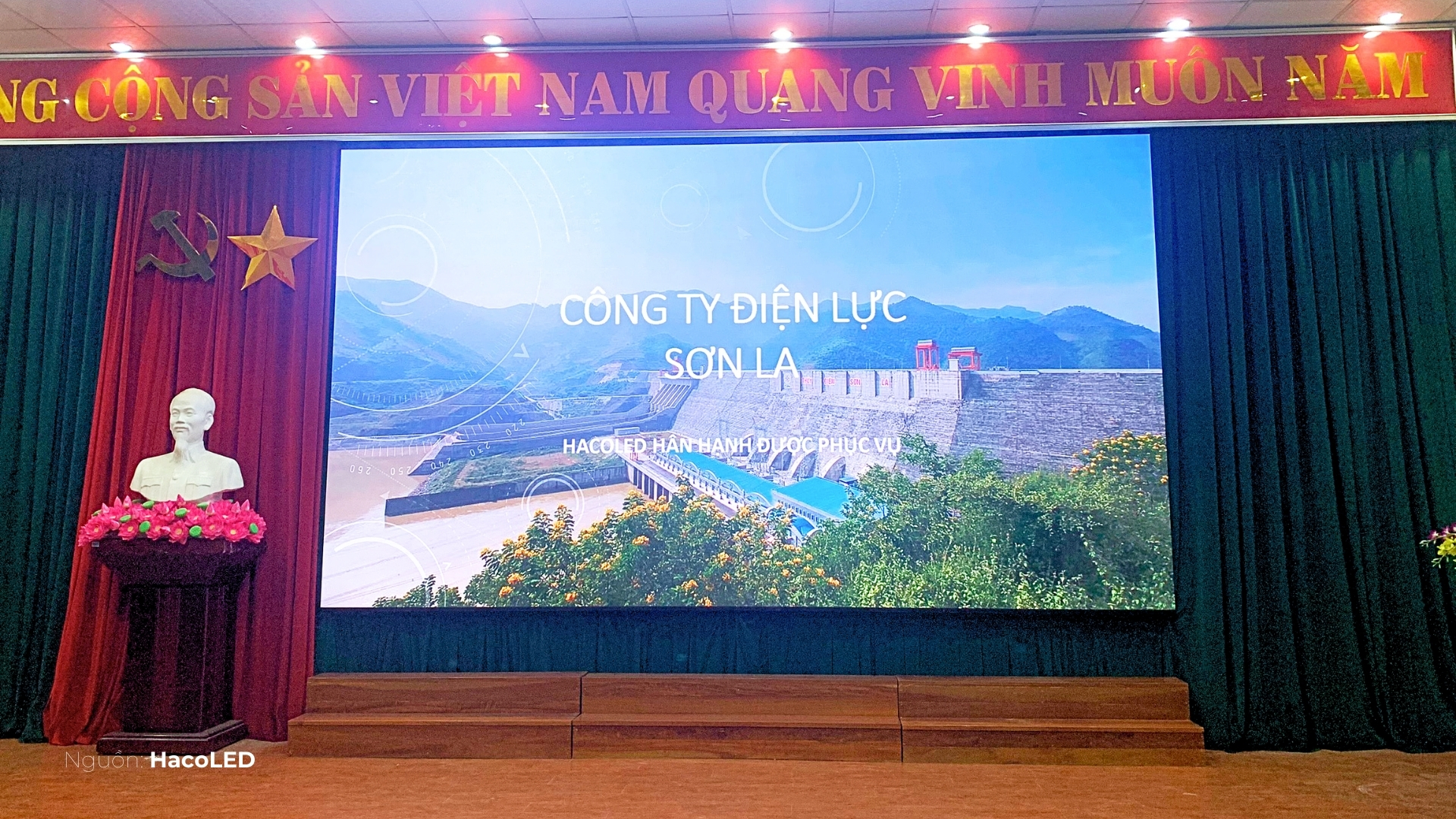Màn hình LED P2 lắp đặt tại Công ty Điện Lực Sơn La